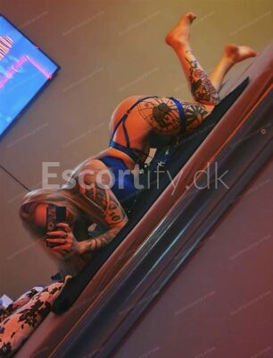 *** FRESH - SOPHIE - REAL GFE ***