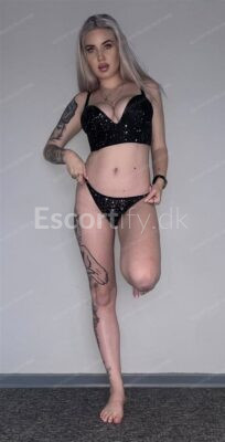 *** FRESH - SOPHIE - REAL GFE ***