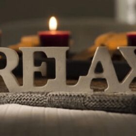 Afstressende og pirrende #kropsmassage af uddannet massør PRIVAT træffes SØNDAG den 20.04