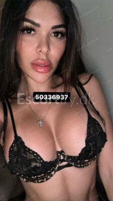 Ana back in the city hot baby girl