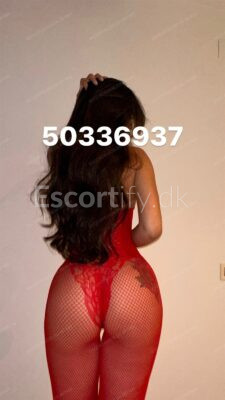 Ana back in the city hot baby girl