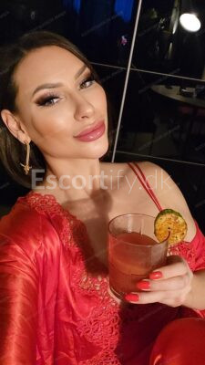 BALERI DEEP & QUEEN Throat Gagging & FIND ME IN ONLYFANS & BLOW SPECIAL EFFECTS & Threesome