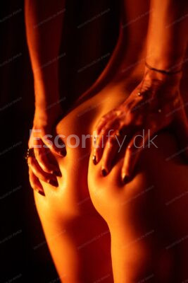 BALERI DEEP & QUEEN Throat Gagging & FIND ME IN ONLYFANS & BLOW SPECIAL EFFECTS & Threesome