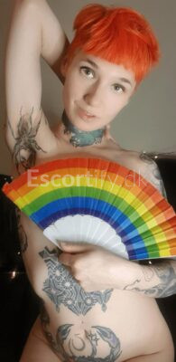 "Brilliant catching up with Pixie. She has a fantastic body, she's clever and incredible in the bedroom. I came away in heaven!"