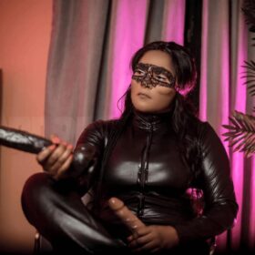 DOMINATRIX FOR SOFT AND HARD DOMINATION IN AND OUT CALL AROUND FYN