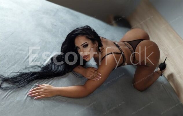 *** FRESH- NAOMI - SEXY BABE ***
