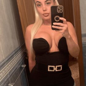 NY FØRSTE GANG I RINGSTED Golden bruser / XL SPANSKE bryster / Prostata massage / Erotisk massage Jeg accepterer betalinger med VISA / MASTERCARD / KONTANT