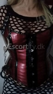 Odense S Træffes Idag privat DomicilDansk Domina M din forbudte lyst og Frække Fantasi Tlf 50132331