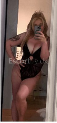#ODENSE  TILLBUD 700 B2B WHITH MEGAFRENCH SEXY BLONDE  Sara  LOVELY MOUTH AND PUSSY TILBUD 800kr  DUO  SMS AND WHATSAPP