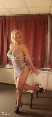 Outcall & Incall Sussi mature milf frækk storbarmet i Rødovre / Hvidovre