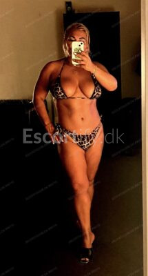 Outcall & Incall Sussi mature milf frækk storbarmet i Rødovre / Hvidovre