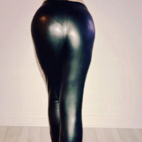 SandraX i SVALEREDEN VED HOLSTEBRO, VIBORG, STRUER, HERNING, SKIVE, VINDERUP I MORGEN D.24/04 kl.10:00-22:00 LEDIGE TIDER 91 97 64 76