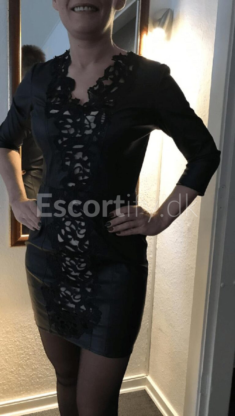 SOFIE - Fredericia og escort