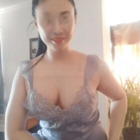 Thailady : Meena  kæresteoplevelse, erotic massage