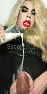 VALBY /TRANS KAREN /MILK ME WITH YOUR MOUTH ,, COMPLACENT JUST ACTIVE TOP  BIG PARTY /TOP / RAIN  SPERM