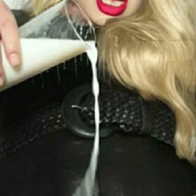 VALBY /TRANS KAREN /MILK ME WITH YOUR MOUTH ,, COMPLACENT JUST ACTIVE TOP  BIG PARTY /TOP / RAIN  SPERM