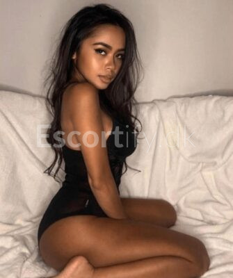 NEW PUSSY ARIVED 22YNICE AND FRESH MY FRIST DAY HERE️ESCORT VIBORG SILKEBORG KARUP KJELLERUP IKAST BORDING HERNING FULL SENSUALITY ️ MASSAGE️DEEPTHROAT REAL