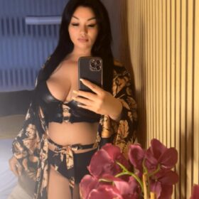 Silvia REALFIRST TIME IN HERLEVCAVIARANALSTRAPON