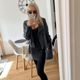 Slim Sexy Weronika ️ Available for Escort ⭐Parties⭐Strip shows⭐GFE and great erotic massage ️I speak great English Text me at 5014 4257
