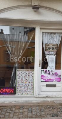 Tong Thai Massage. Nørresundby.Åben kl.10.00-18.00.