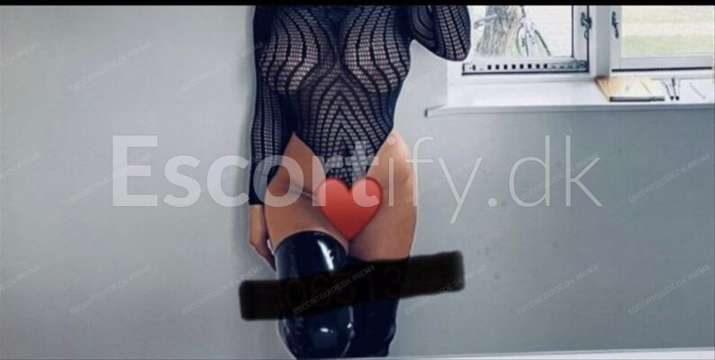 VIVIEN-INDEPENDENT-OUTCALL-CASH-REVOLUT-PAYPAL-MP-BANK TRANSFER