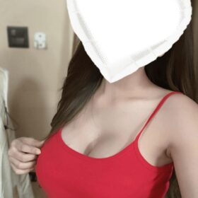 A sweet, new girl in town