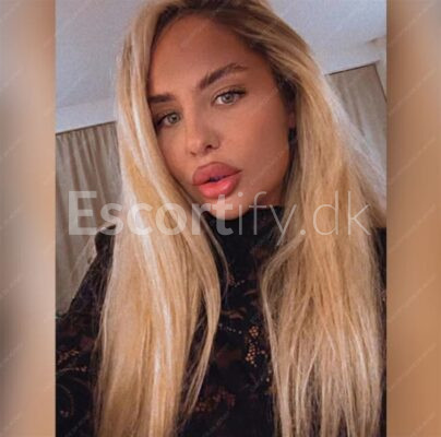 KINKY SPANISH GIRL 100% REAL INCALL OUTCALL MOBIL PAY