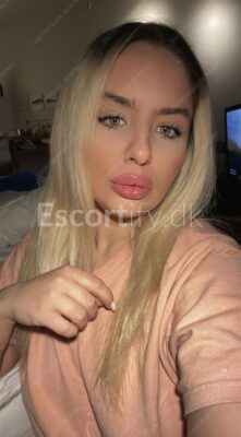 KINKY SPANISH GIRL 100% REAL INCALL OUTCALL MOBIL PAY