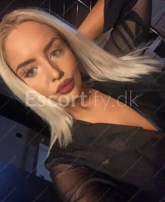 KINKY SPANISH GIRL 100% REAL INCALL OUTCALL MOBIL PAY