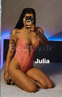 *ABEL CATHRINESGADE *5 girl’s nice and sexy waiting for you*We accept cash,revolut or mobilepay*