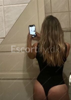 IN .Brøndby 91828270 SEXY..MASSAGE ..SWEET GIRLFRIEND ..