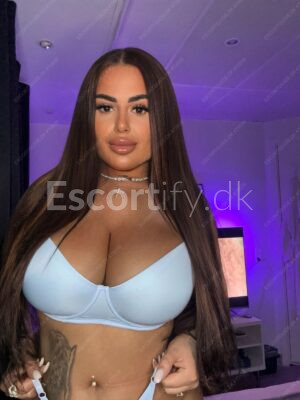 KIM️ THE BEST BLOWJOB️NATURAL BIG BOOBS 100%️