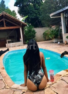 Ny Lavinia i din by sød og fræk oplevelse 1800 kr. 1t olny outcall