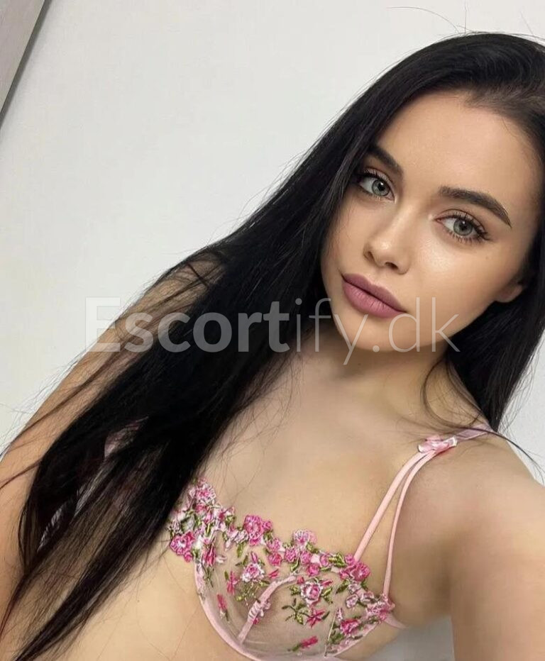 ESCORT INDEPENDENT BEST SLOPPY BLOW WITHOUT ️DRIVE OUT  FULL SERVICE STRAPON️‍ REAL GFE ️ KISSING  KINKY SEX ↘️ TOYS  B2B OIL MAS
