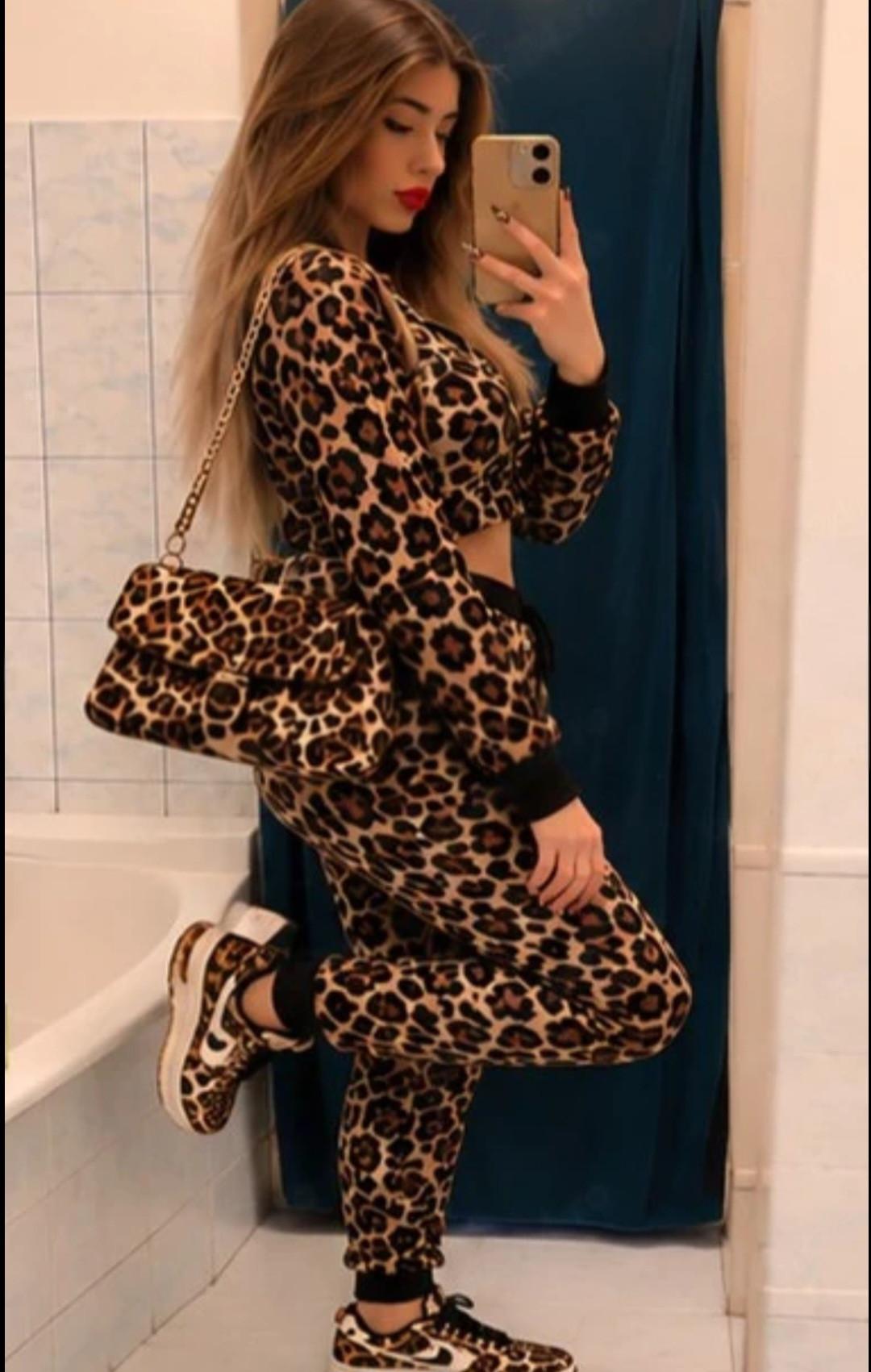 THE QUEEN OF ORAL SEX NOW HERE PARTYCashMobilpay Active and passive #Odense