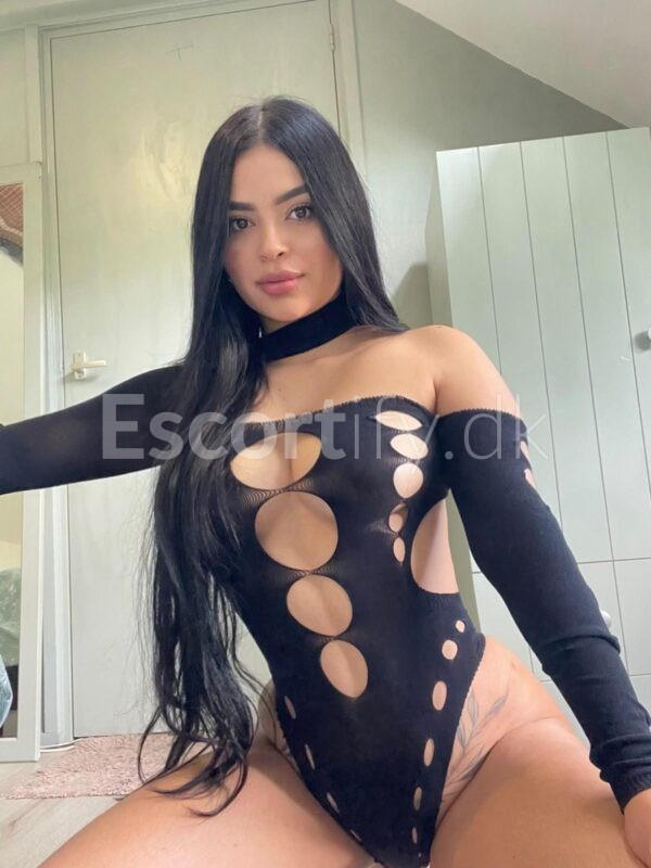 Aalborg I’m Paola 26 years old I just arrived