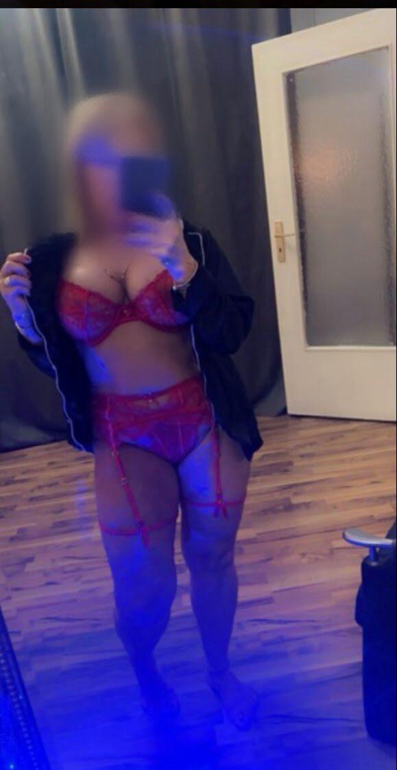 ESBJERG/,COLOMBIAN LADY SO HOT SO NASTY SEX WHITH CONDOM/ THE BEST SERVICES /FUCK SUCK KISSES MASSAGGE ,DIFERENT POSITION /AND RICH HAPPY WHITH CUM