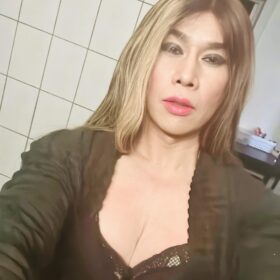 KOLDING NYHED TRANSVESTIT SARA. SKØNHED, SUPERSEXY MED UNGPIGEBRYSTER. LAKTØJSFANTASIER.K