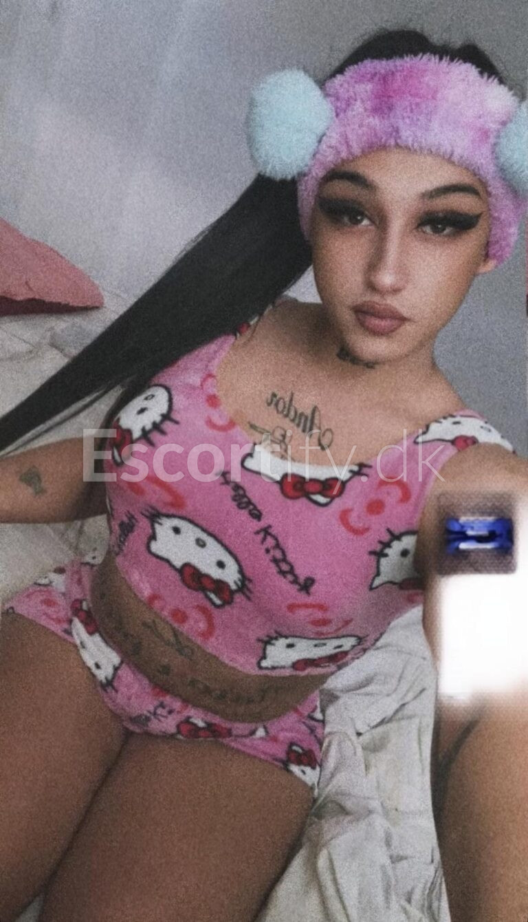 ONLY WhatsApp️ New in 6670 trans girl in holstedActive and Passive  Very MilkyPornstar or Girlfriend feeling  Barbie doll REVOLUT! CASH! MOBILE PAY! Re