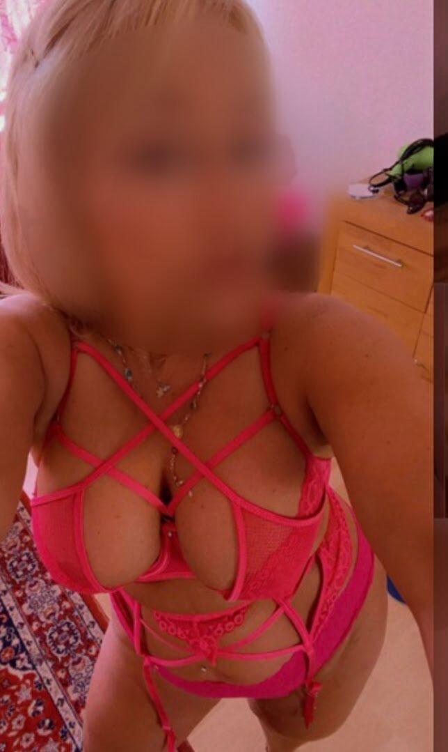 ESBJERG/,COLOMBIAN LADY SO HOT SO NASTY SEX WHITH CONDOM/ THE BEST SERVICES /FUCK SUCK KISSES MASSAGGE ,DIFERENT POSITION /AND RICH HAPPY WHITH CUM