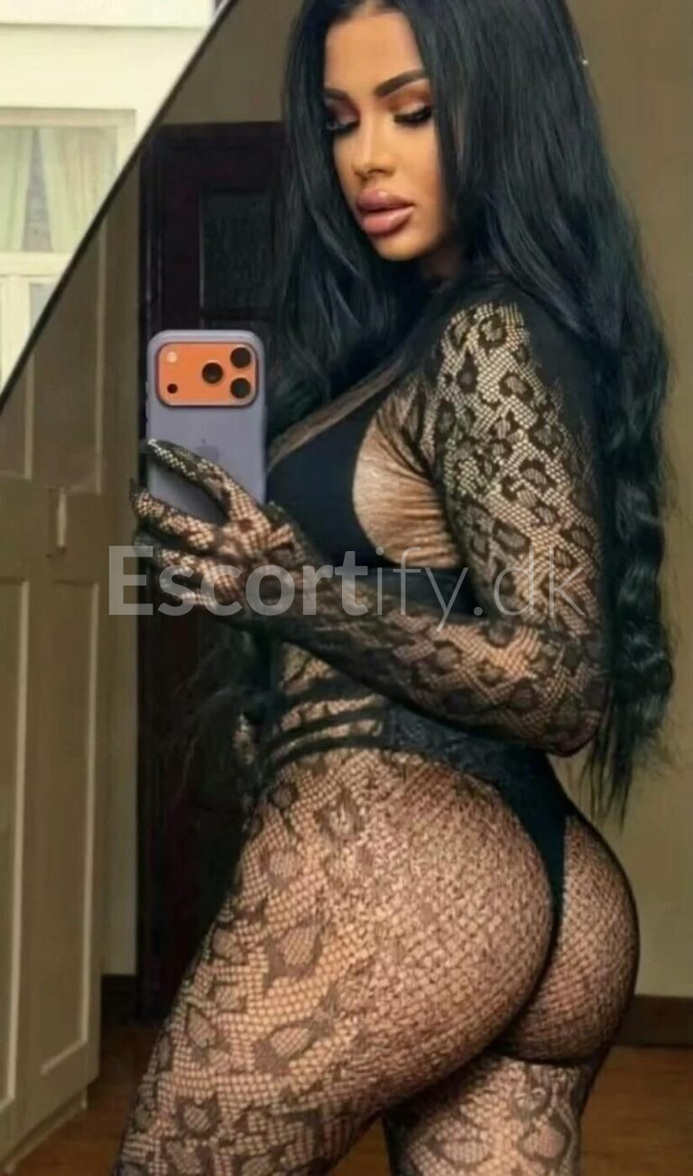 ️VANESA kOLDING️ I am in Denmark for the first time, and I would love to meet men here and offer them unforgettable services.GFD BJ WHITOUT KISS DOMINATION MASS