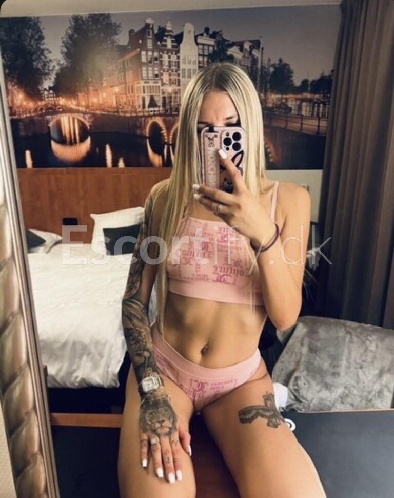 Aida️PARTY GIRL️️outcall-incall