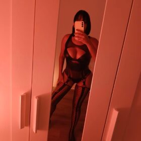 A few days in AMAGER .Your mischievous Lili is here to tempt your mind and stir your deepest cravings — I don’t just play with fantasies, I mak