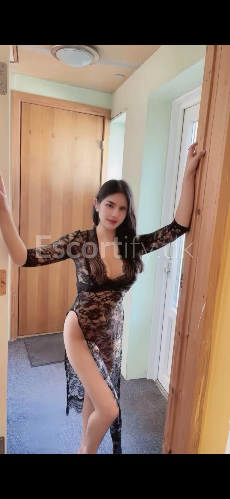 Very sweet girl in HOBRO 25 years old Loves having fun with you guys️ Great service