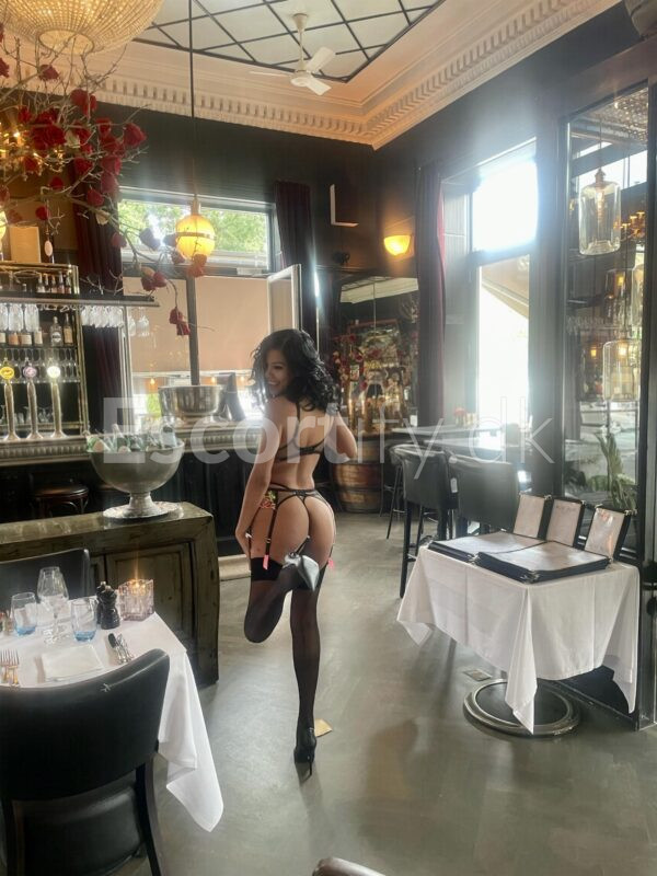 ️SUBLIME BEAUTY MIA•THE BEST REAL STAR GFE •UNPARALLELED PASSION •SOPHISTICATED •BIG NATURAL TITS