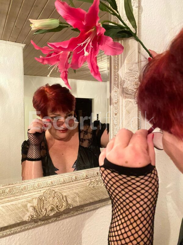 ️ SONIJA ️7790.Lyngs.Struer.Humlum.Hurup.Thisted.️Tlf 50356089️ Sprøjte orgasme. Sorte kys.