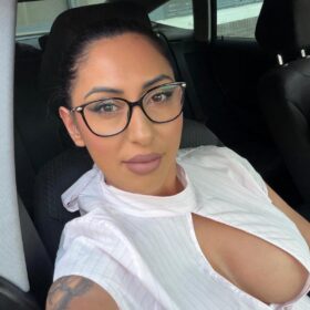 Alexandra in Odense -ONLY 4DAYS -3some with Inessa