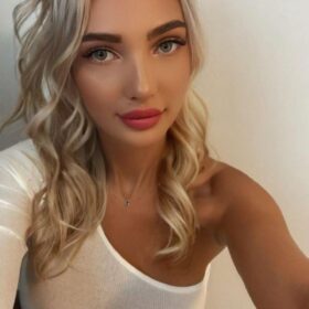 Aalborg️ I am Anays naughty blonde short time GFthreesome deepthroat and cum in my mouthbj without
