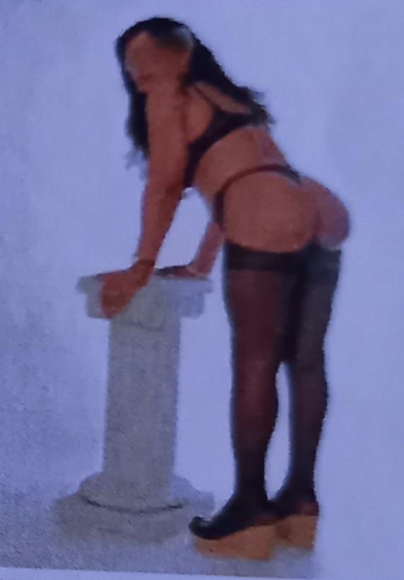 Hi,guys!My name is AminaSEXY MULAT MATURE LADY EXCEPTIONALFULL EXPERIENCES  FULL SERVICES TONGUE KISS ANALIN SILKEBORG️OPEN 24 H!