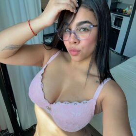 Aalborg Valeria Small independent girl 26 years old finish mouth finish face Bj without